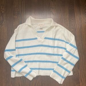 Women's White and Blue Striped Sweater